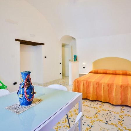 Della Monica Rooms Vietri Kültér fotó