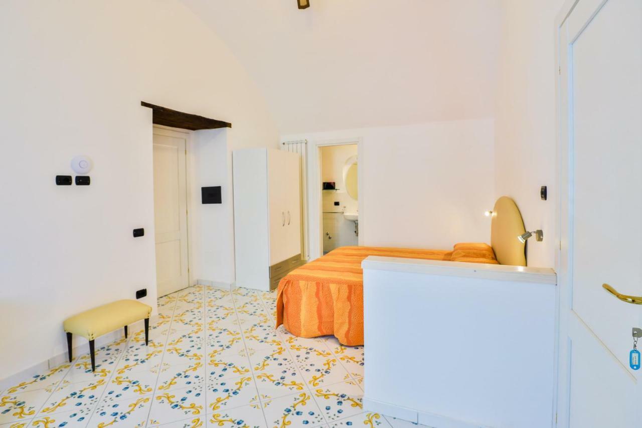 Della Monica Rooms Vietri Kültér fotó