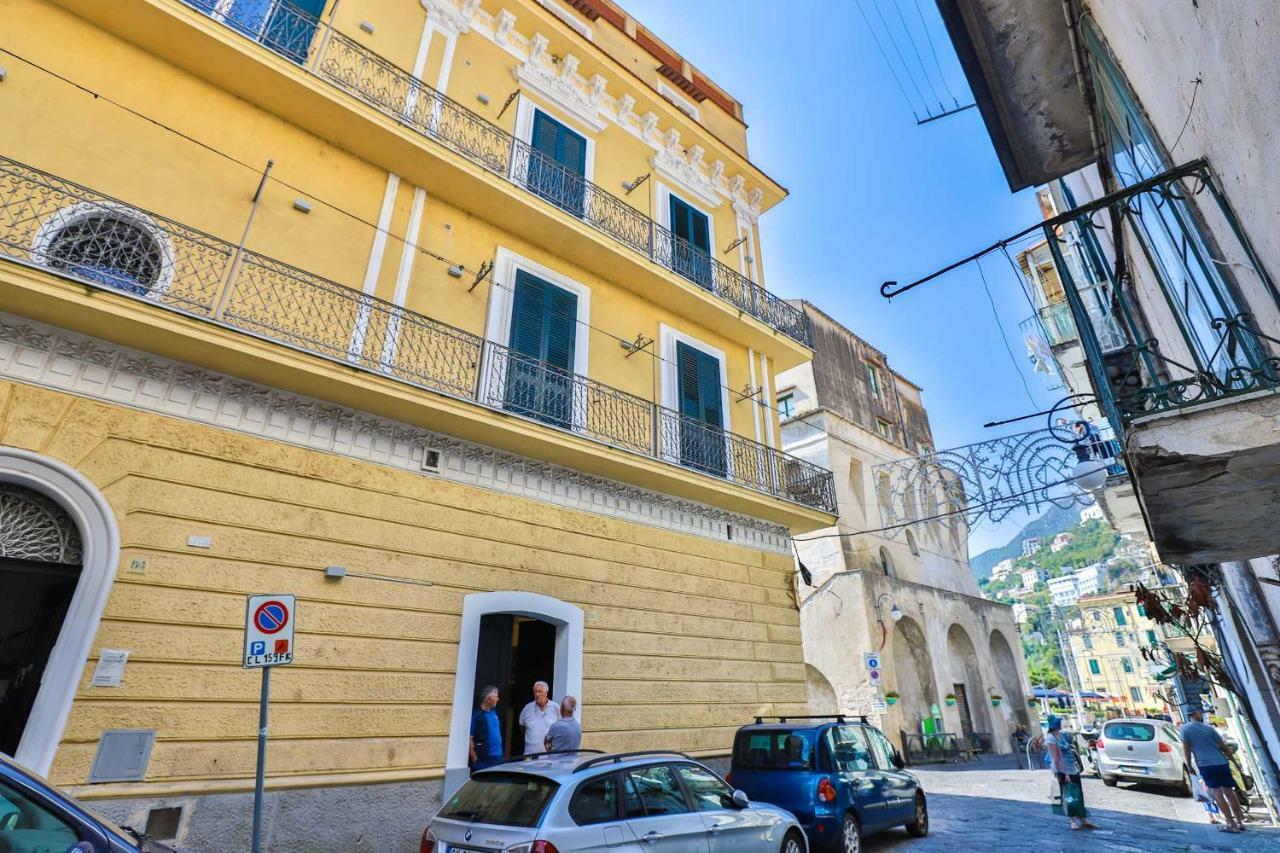 Della Monica Rooms Vietri Kültér fotó